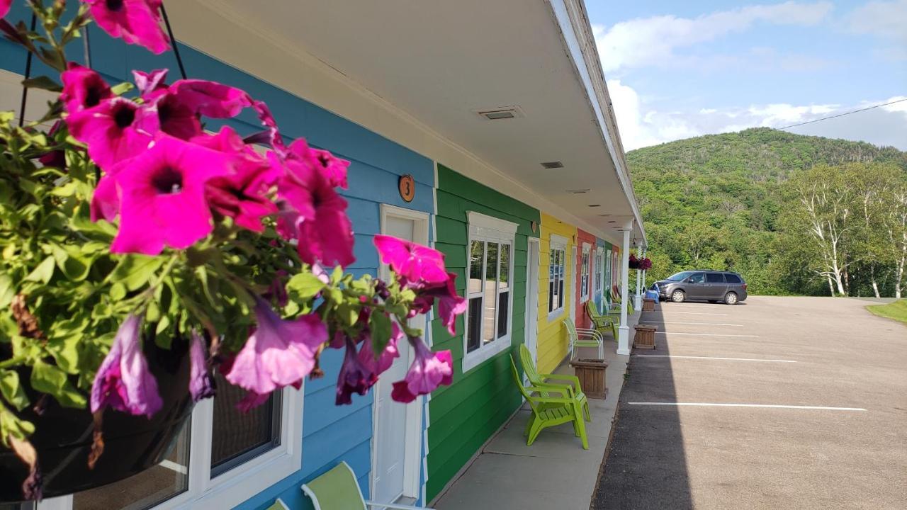 Cornerstone Motel Шетикам Экстерьер фото
