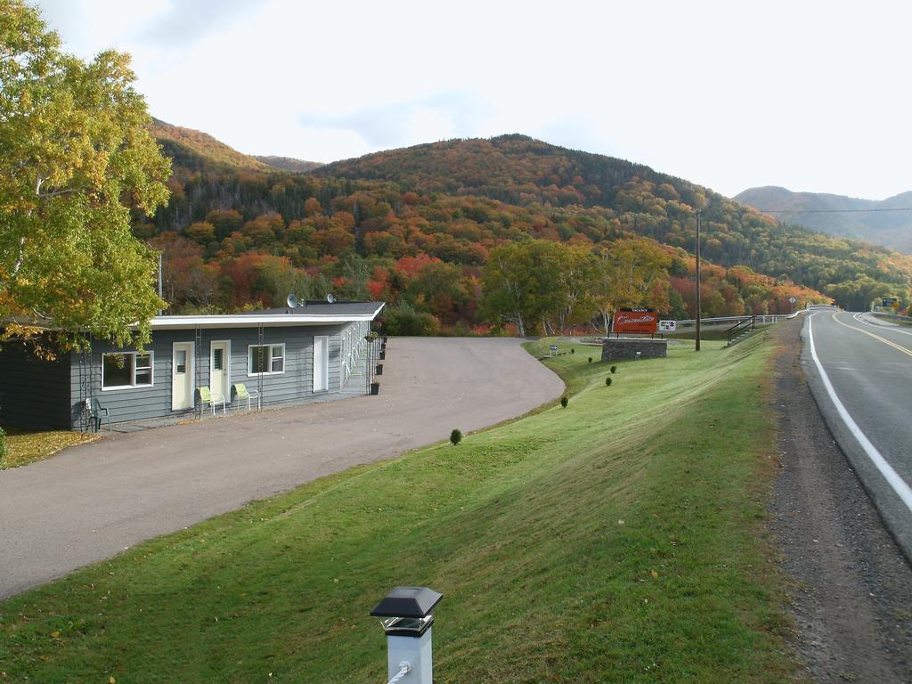 Cornerstone Motel Шетикам Номер фото